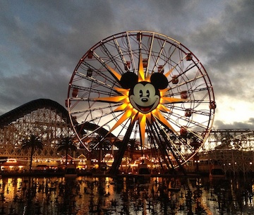 Disneyland Rentals - Cloud of Goods